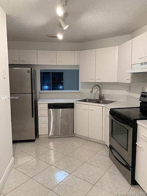 1st image of 10018 Hammocks Blvd #2025