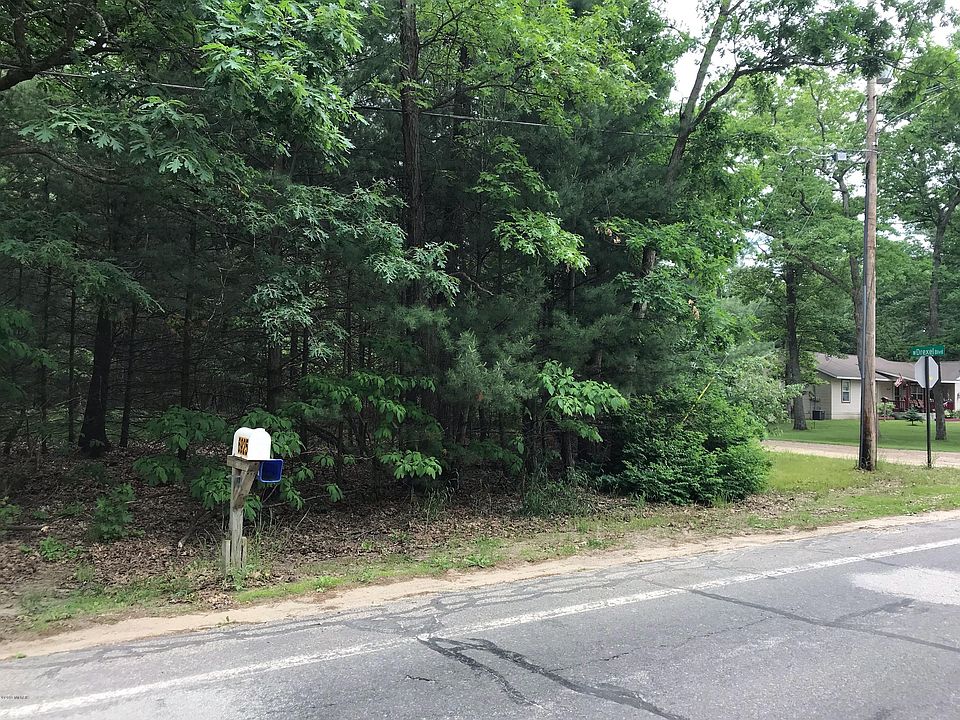 2nd image of E Drexel Rd