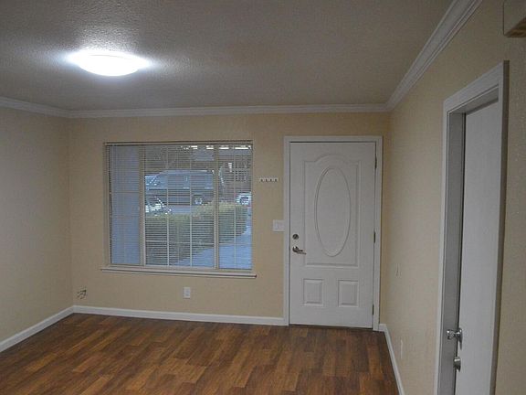 4th image of 1418 Taper Ct