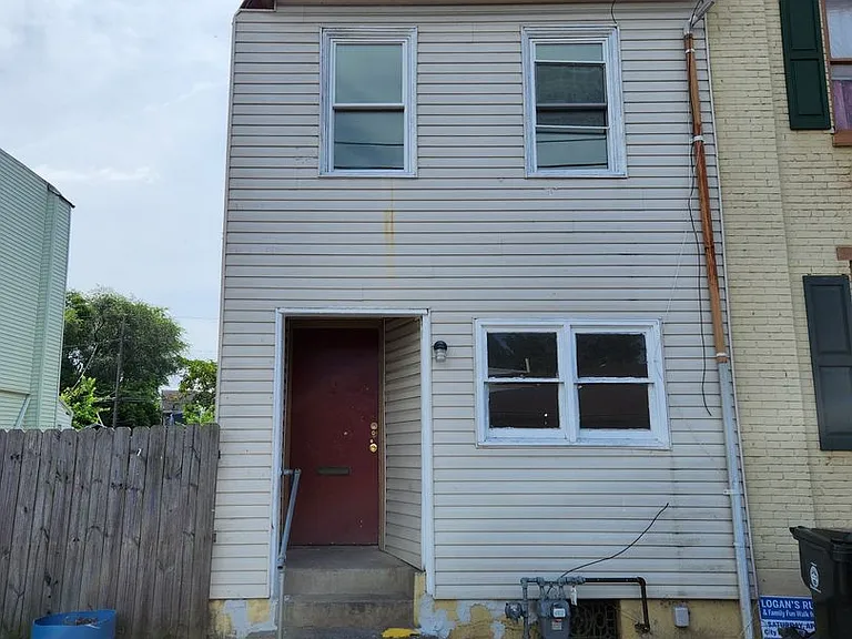 1517 Walnut St — Photo 22