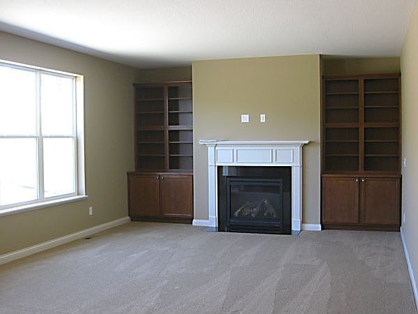 2460 Heron Lane
