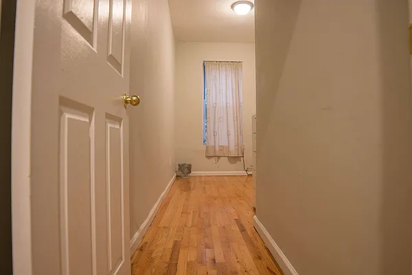 Rented by Compass | media 26