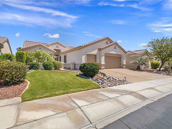3rd image of 78688 Sunrise Canyon Ave
