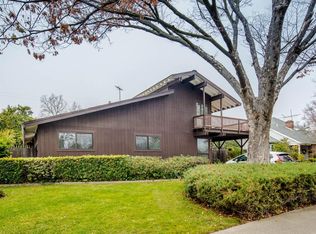 1027 Maple Ln, Davis, CA 95616