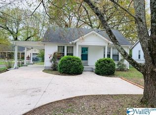 927 S Broad St, Scottsboro, AL 35768