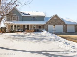 12333 Cashlenan Ln, New Lenox, IL 60451