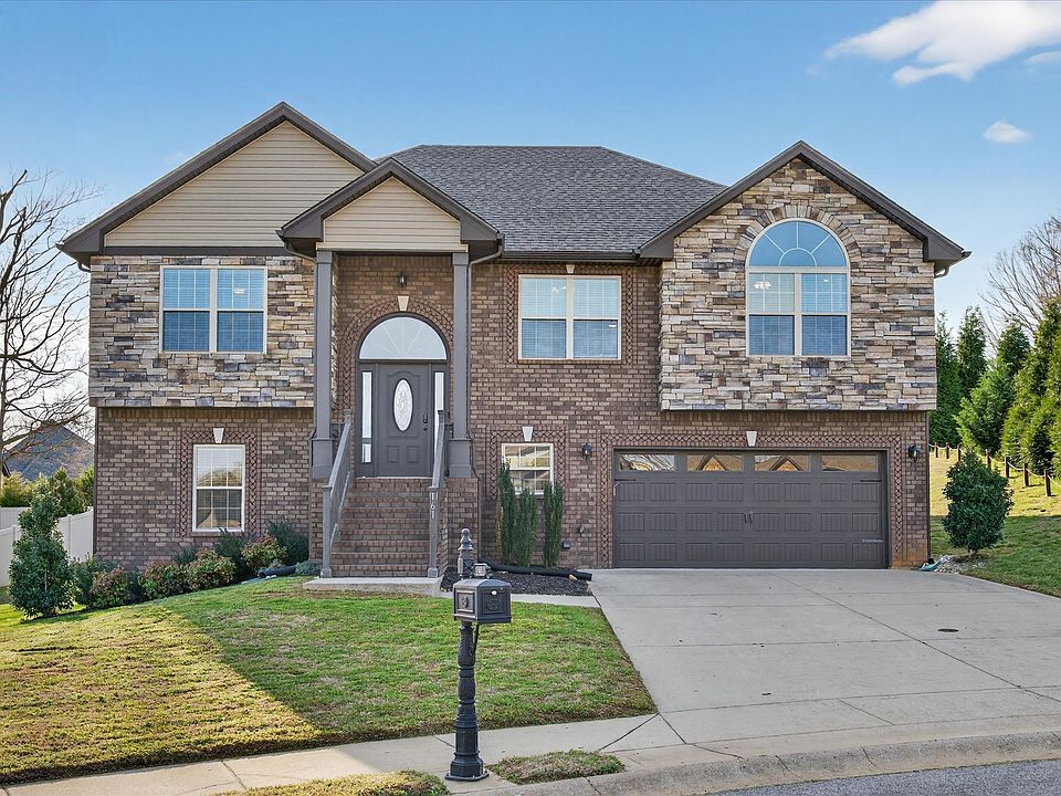 1st image of 161 Roanoke Station Cir