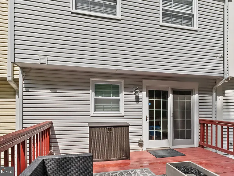 8113 Loving Forest Ct — Photo 43