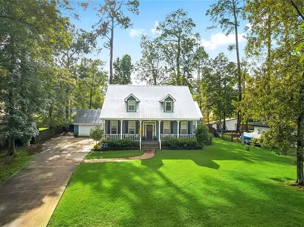 308 Evergreen Dr, Mandeville, LA 70471