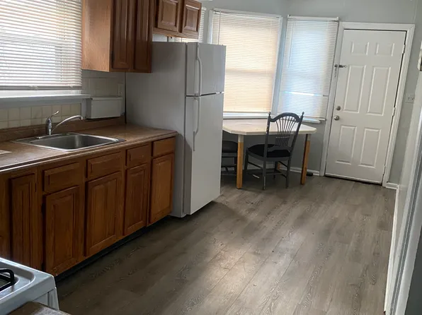 53 Hassart St #2, New Brunswick, NJ 08901