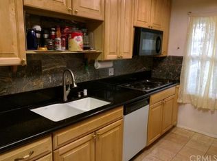 22306 Runnymede St, Canoga Park, CA 91303