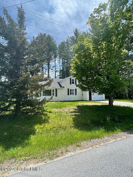 2nd image of 1516 State Route 30