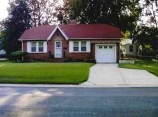 5628 Reeds Rd, Mission, KS 66202