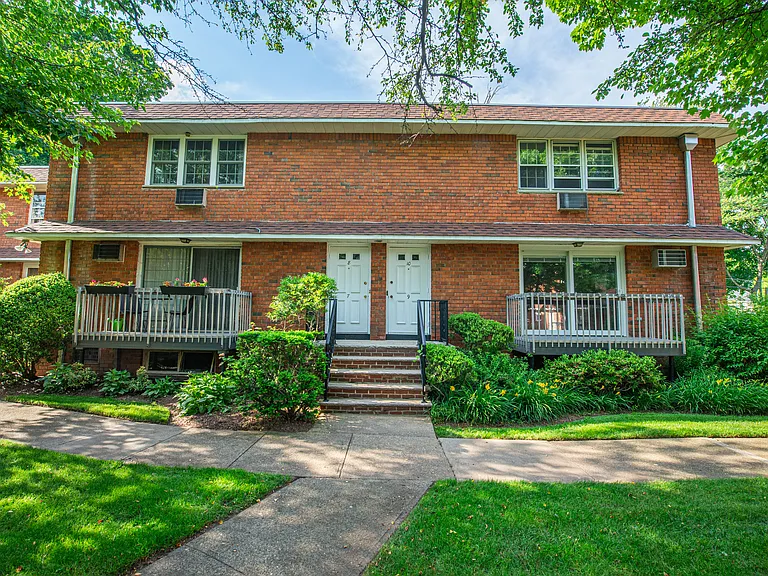 39 Harrison Ave #9 — Photo 15