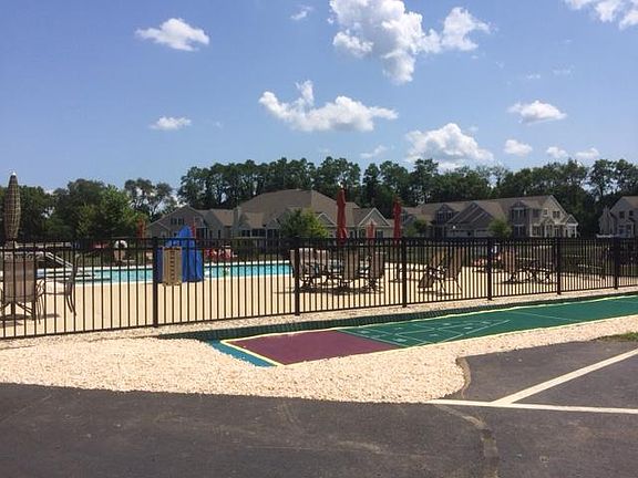Shuffleboard and Pool4
