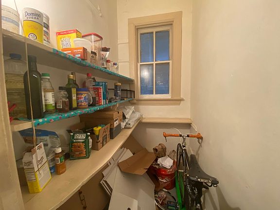 4th image of 3108 N Western Ave APT 1F