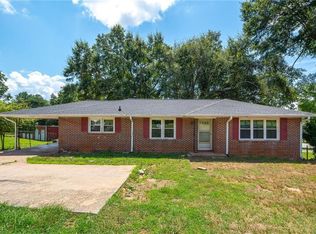 2519 Browns Bridge Rd, Gainesville, GA 30504