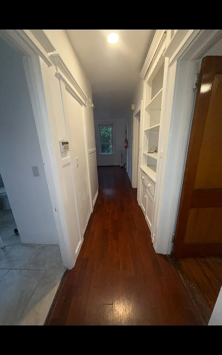 3 bed, $2,450 — Photo 2