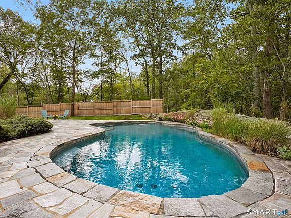 4th image of 360 Thayer Pond Road