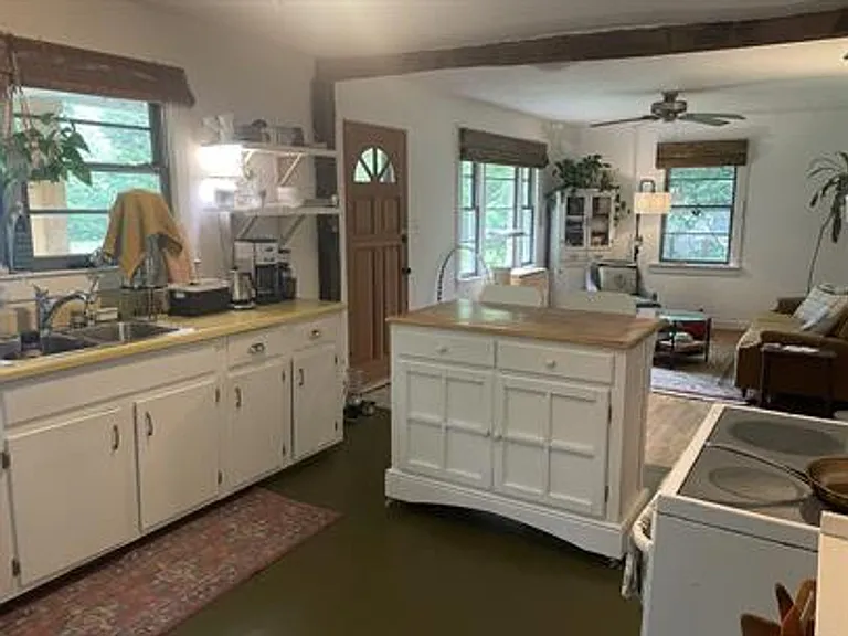 36 Tubbs Mountain Rd — Photo 3