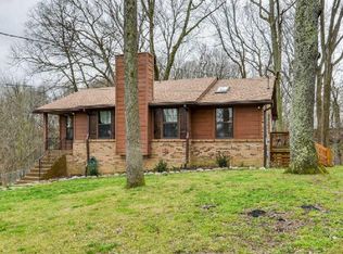 305 Conifer Pl, Nashville, TN 37214
