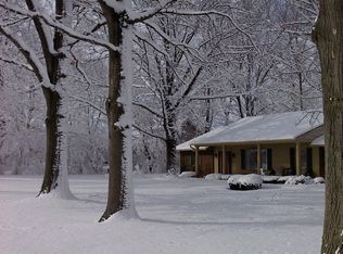 2437 Swailes Rd, Troy, OH 45373