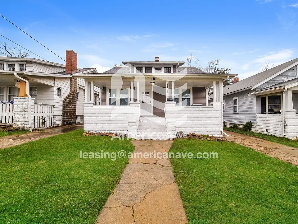 1125 W McClure Ave