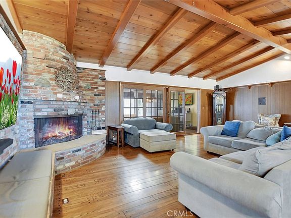 2nd image of 510 Fernshaw Dr