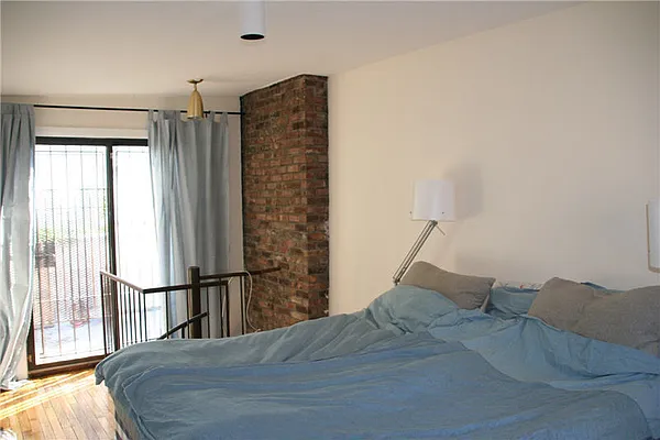 Rented by CNYC Apartments | media 34