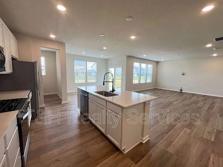 13132 Himalaya Cir — Photo 6