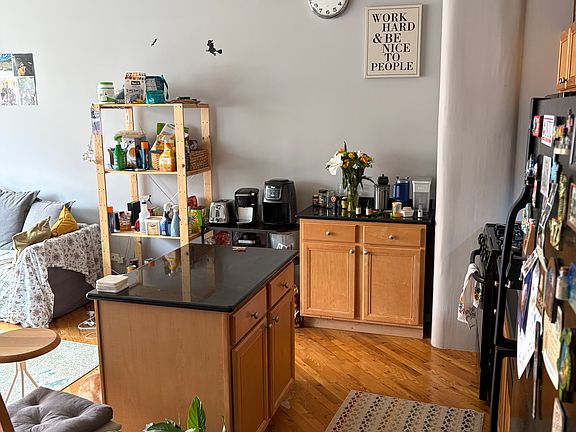 5th image of 500 S Clinton St APT 745