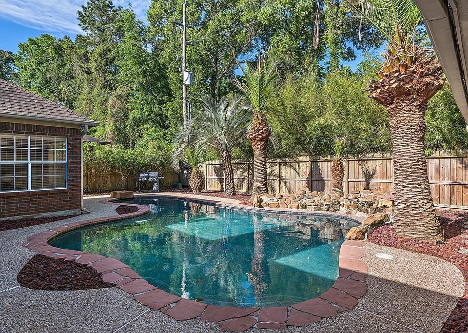 1st image of 3619 Rock Springs Dr