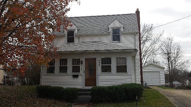 1st image of 404 E 8th St