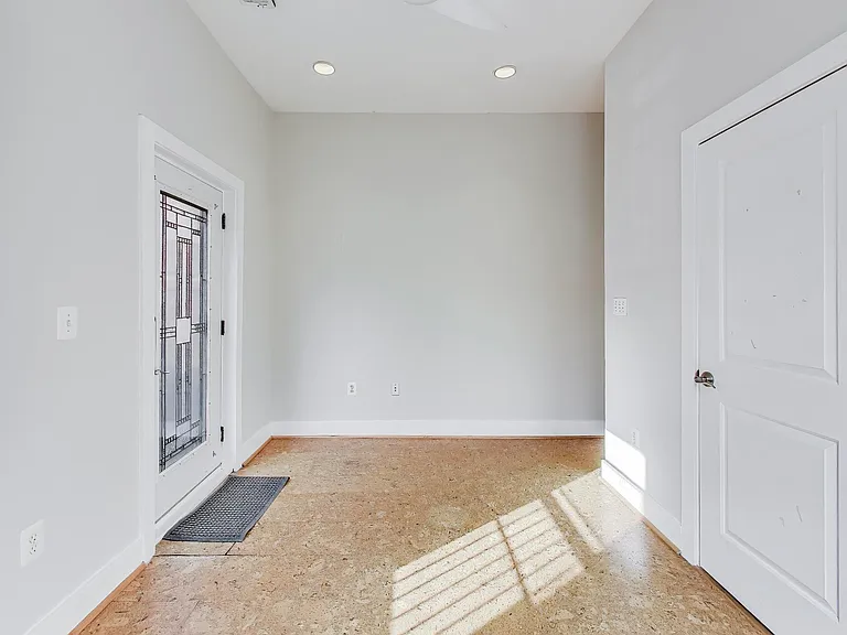 500 M St NW #3 — Photo 17