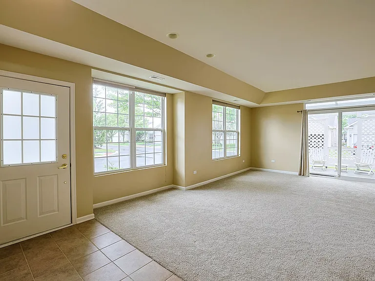14021 Beaver Dam Ln #14021 — Photo 7