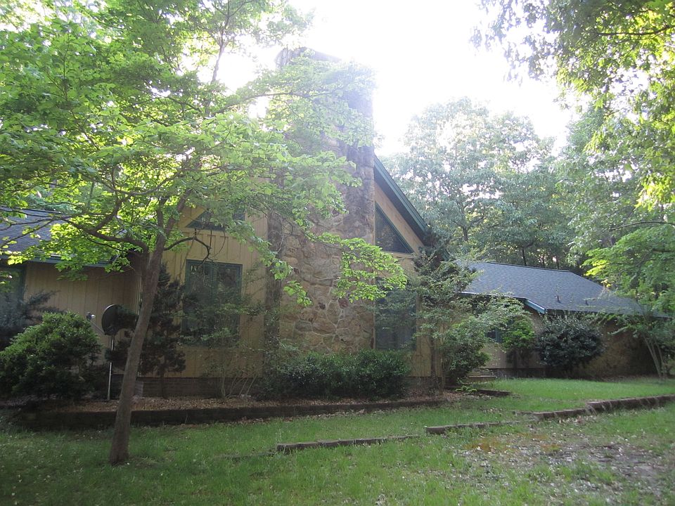 1st image of 511 Parkwood Ln
