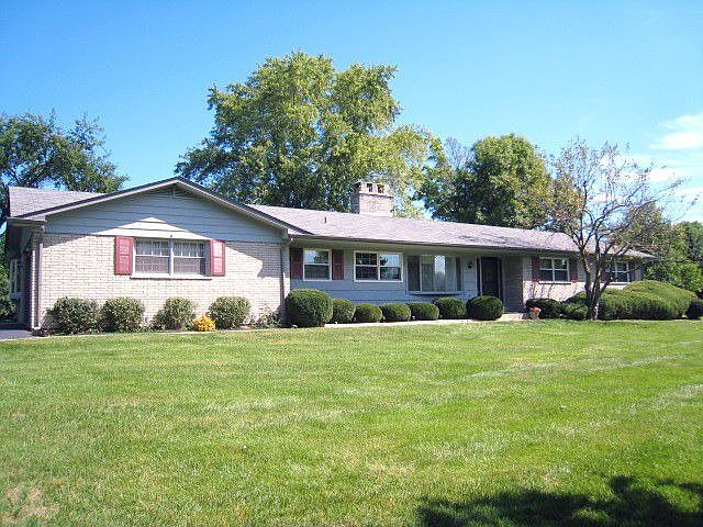 One Trent Rd., Hawthorn Woods, IL