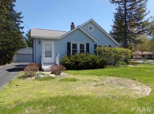 2213 Springfield Rd, East Peoria, IL 61611