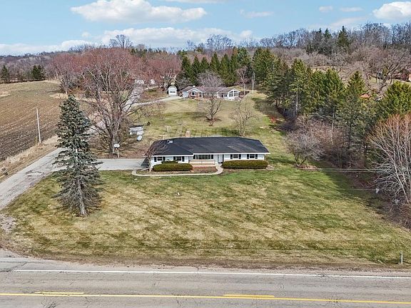 2nd image of 5484 Nieson Road