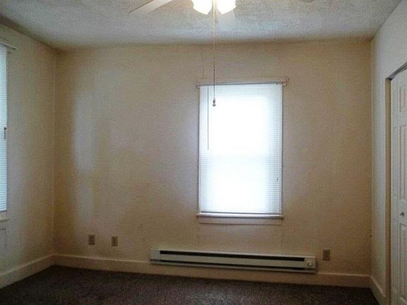 5th image of 6952 King St