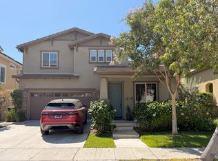662 E Gardenia Dr, Azusa, CA 91702