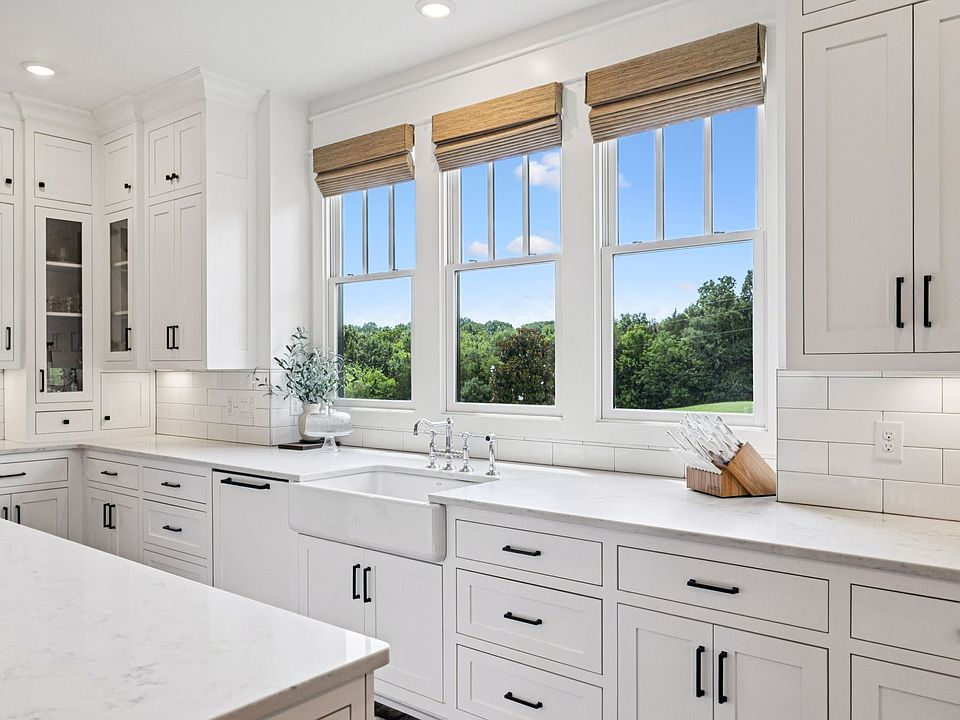 37th image of 2650 Finley Ridge Rd