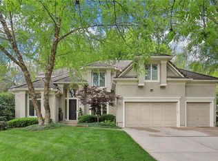 14814 Sherwood St, Leawood, KS 66224
