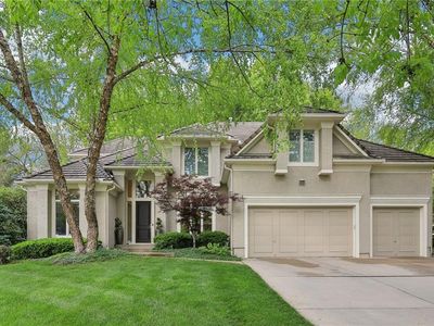 14814 Sherwood St, Leawood, KS, 66224