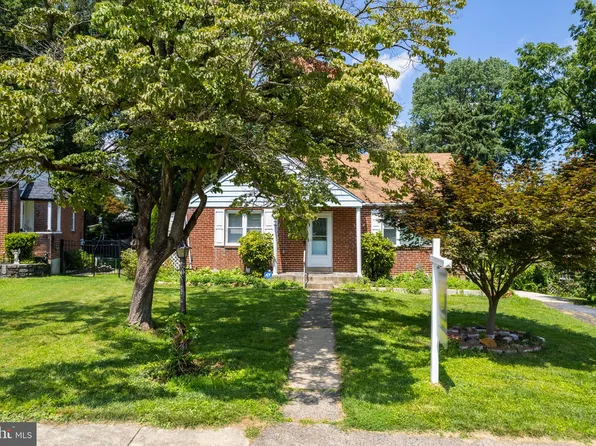 36 N Ann Rd, Broomall, PA 19008