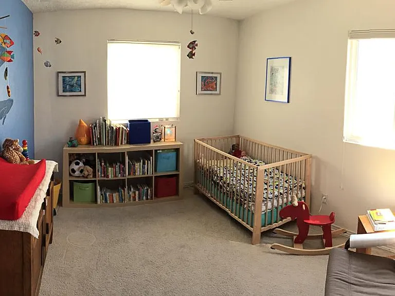 2nd bedroom