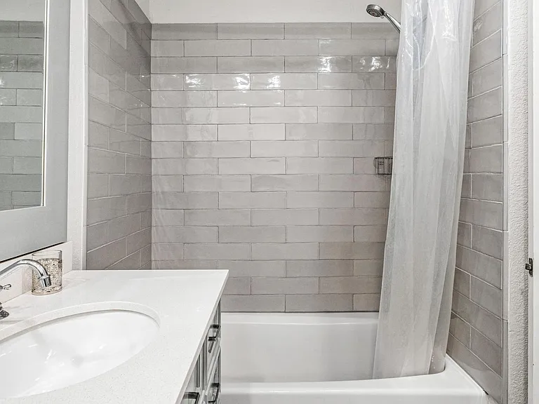 5560 E Thrill Pl — Photo 28