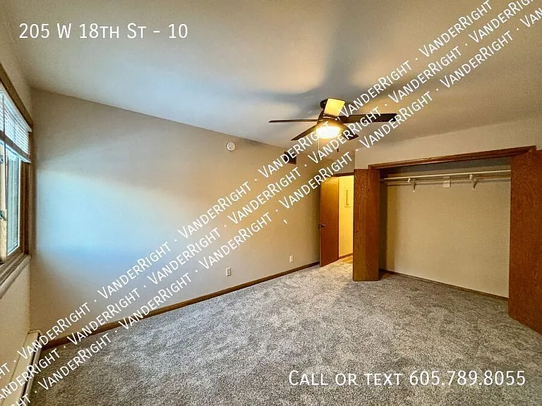 Carriage Hills Apartments — Photo 22