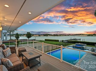 18001 Whispering Oaks, Cornelius, NC 28031