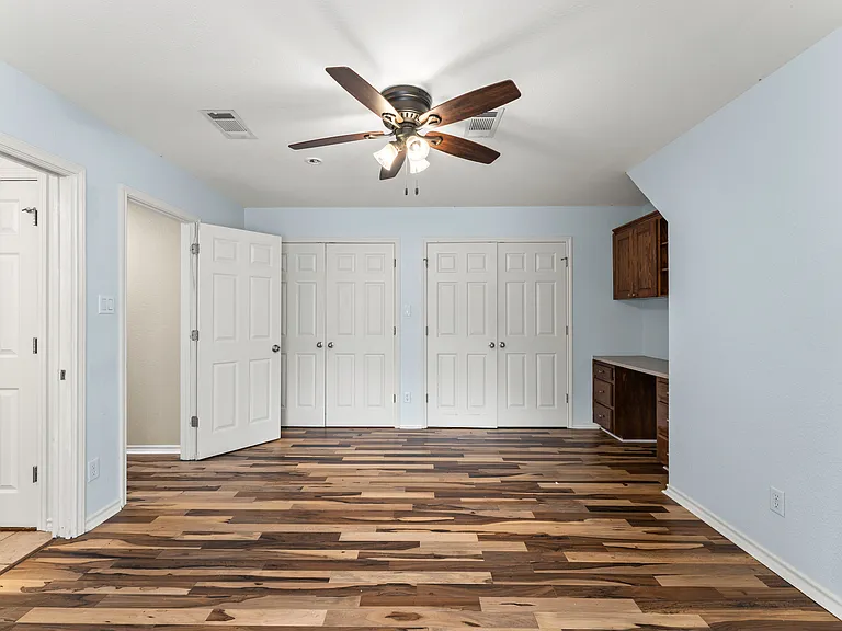 1060L Great Oaks — Photo 49